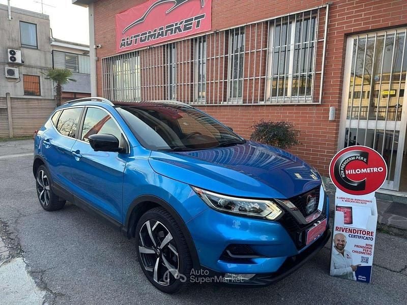 Usata Nissan Qashqai Tekna+ 131 CV (96 kW) 2017 Blu/azzurro SUV