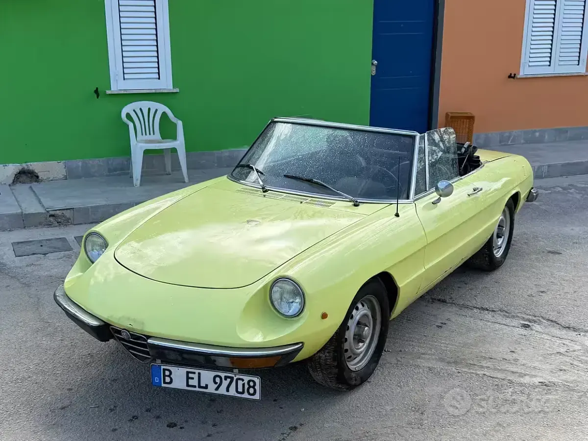 Usata Alfa Romeo Spider Veloce 131 CV (96 kW) 1970 Giallo Cabrio