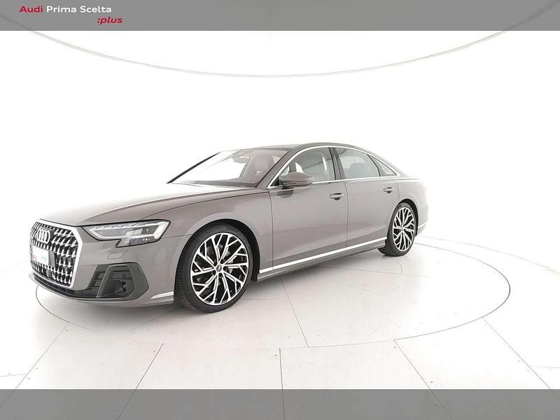 Z8 grigio terra metallizzato Usata 2022 Audi A8 Ambiente Berlina | 46.900 € (Super prezzo) - Immagine 1/4