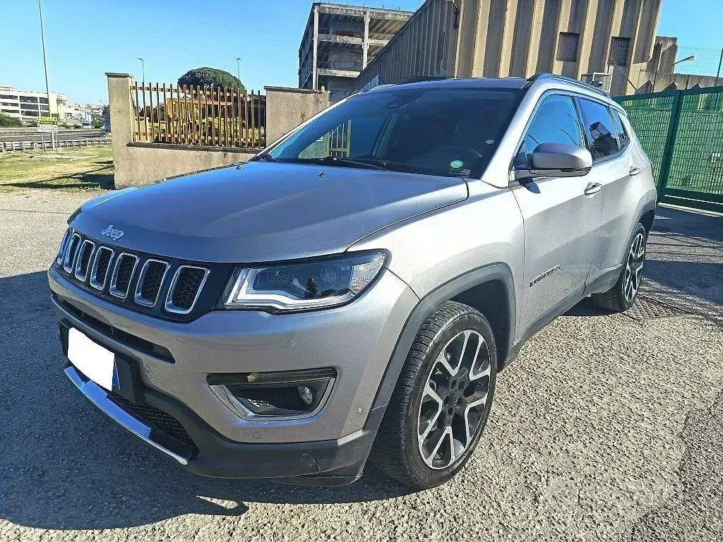 Usata Jeep Compass Limited 120 CV (88 kW) 2018 Grigio SUV