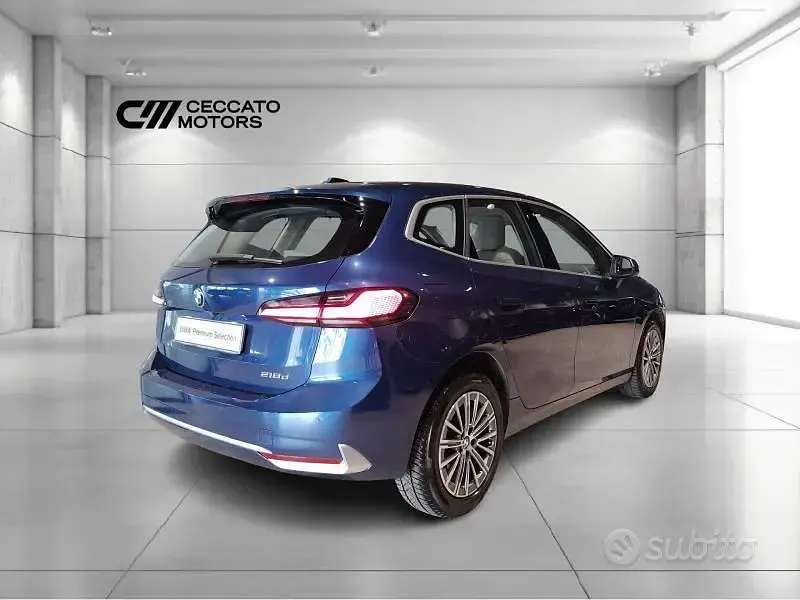 Usata BMW 218 Active Tourer Luxury Line 150 CV (110 kW) 2023 Blu Monovolume