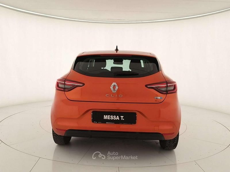 Usata Renault Clio V Equilibre 145 CV (106 kW) 2023 Arancione Berlina