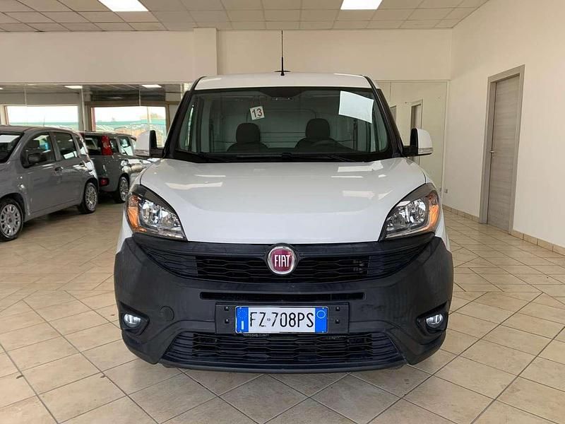 Usata Fiat Doblò 120 CV (88 kW) 2019 Bianco Monovolume