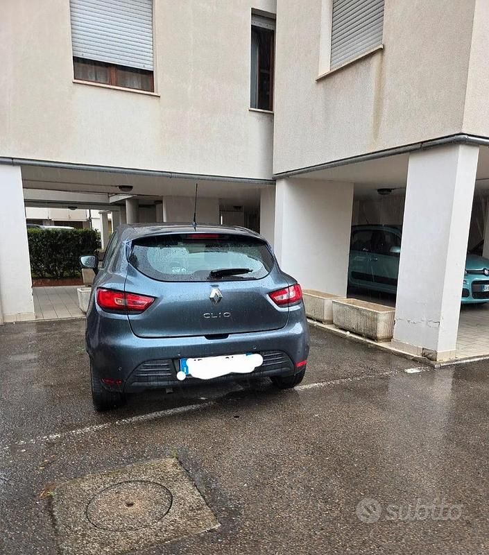 Usata Renault Clio IV Zen 2018 Grigio Berlina