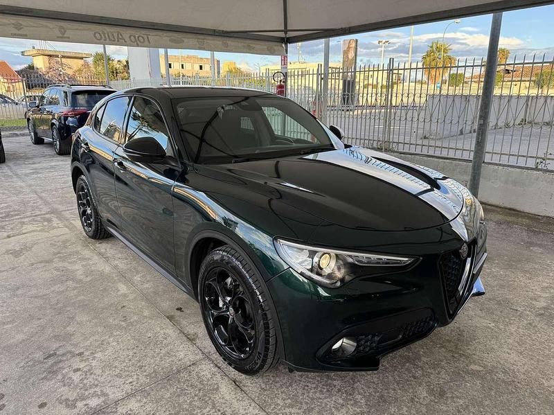 Usata Alfa Romeo Stelvio Executive 190 CV (139 kW) 2020 Verde SUV