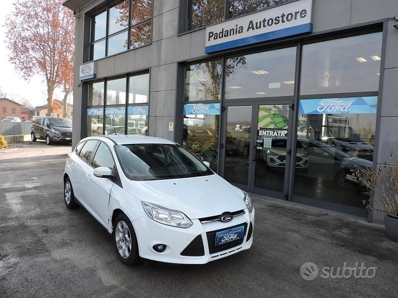 Usata Ford Focus 101 CV (74 kW) 2014 Bianco Berlina
