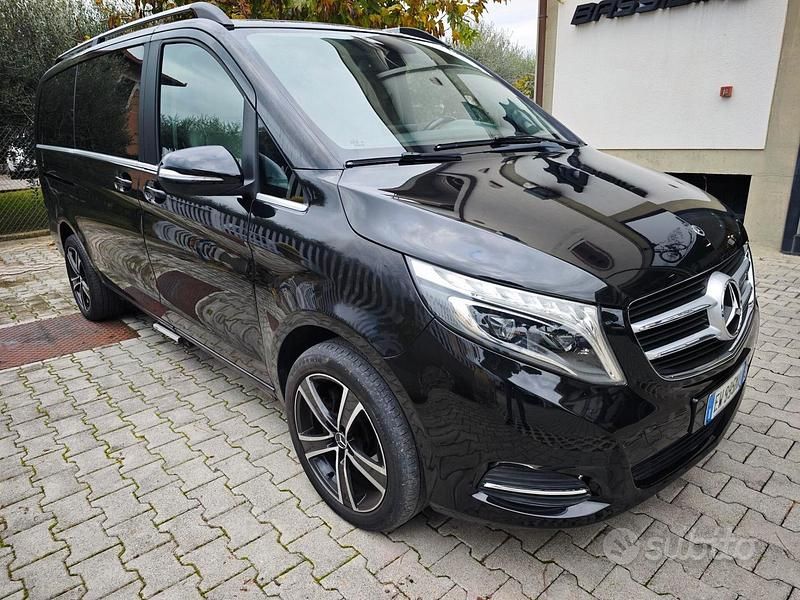 Usata Mercedes V250 Executive 190 CV (139 kW) 2014 Nero Monovolume