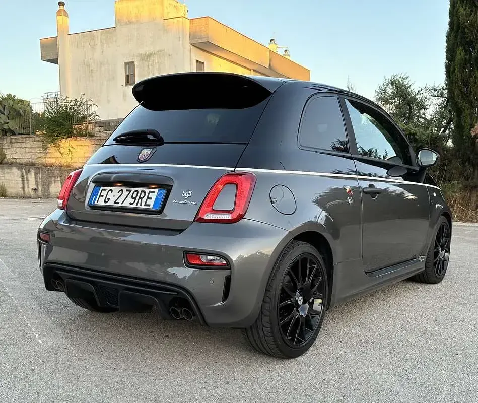 Usata Abarth 595 Competizione 180 CV (132 kW) 2016 Grigio Berlina