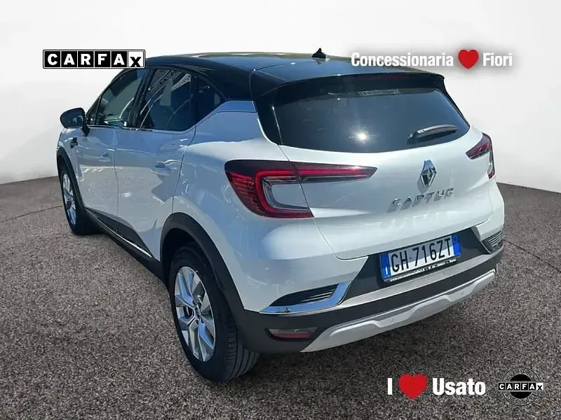 Usata Renault Captur Intens 140 CV (102 kW) 2022 Bianco SUV