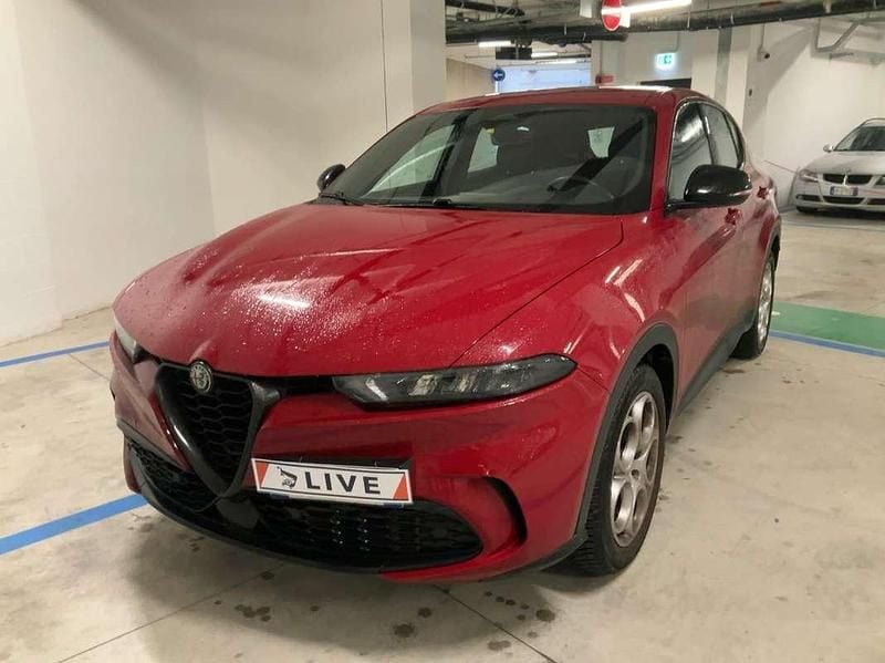Usata Alfa Romeo Tonale Sprint 131 CV (96 kW) 2022 Rosso SUV