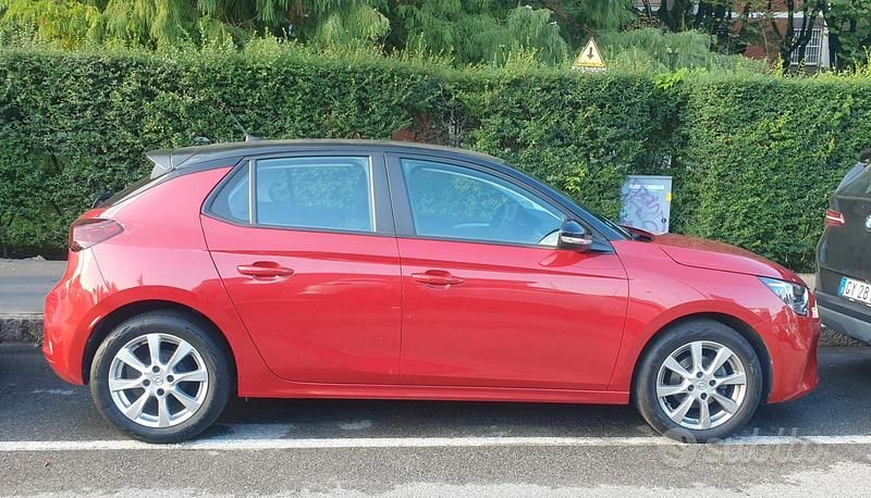 Usata Opel Corsa 75 CV (55 kW) 2021 Rosso Berlina
