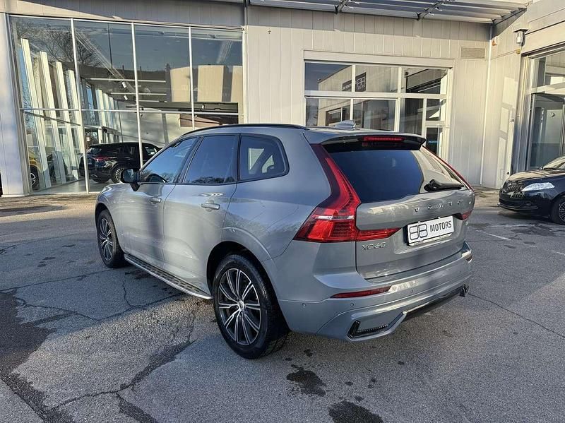Usata Volvo XC60 Plus 197 CV (144 kW) 2023 Grigio SUV