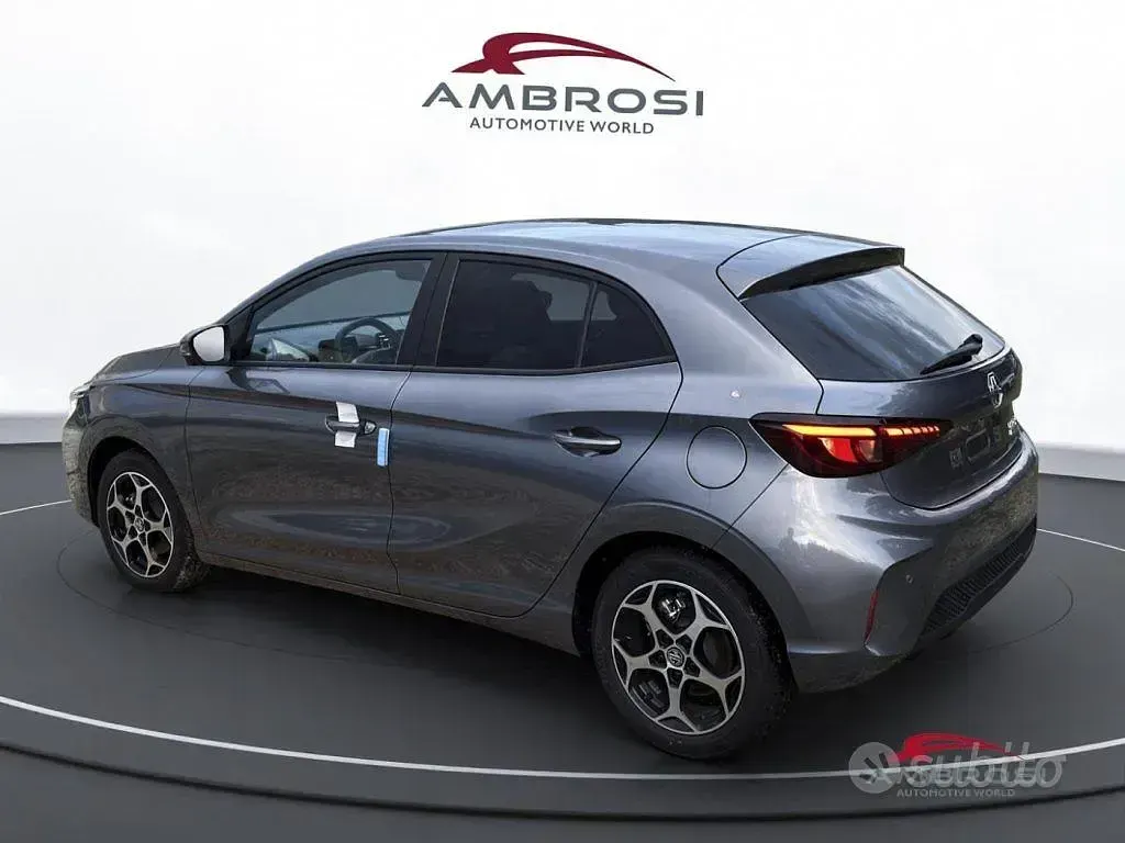 Nuova MG MG3 Luxury 265 CV (194 kW) 2026 Grigio Utilitaria