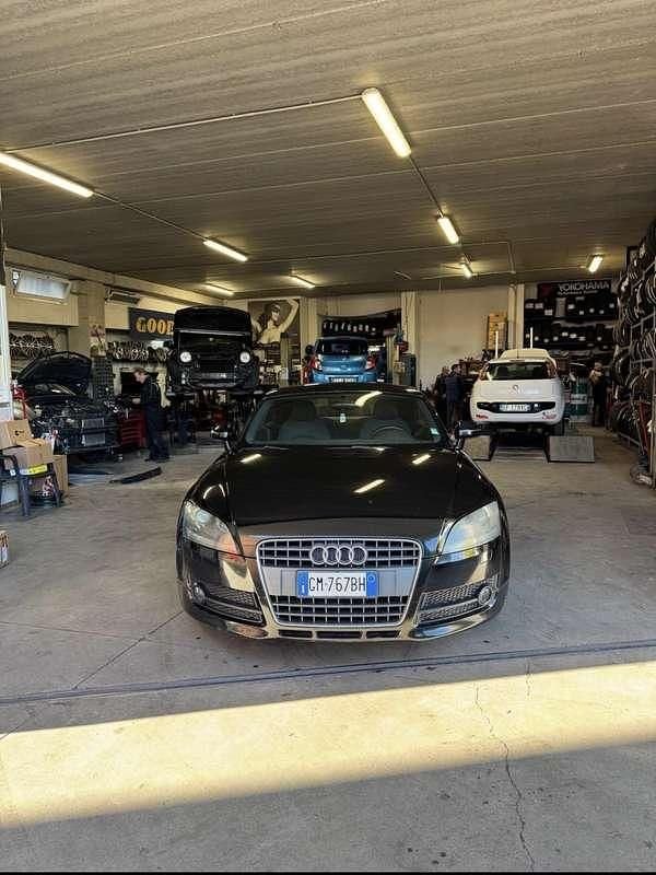 Usata 2007 Audi TT Coupé | 9900 € - Immagine 1/4