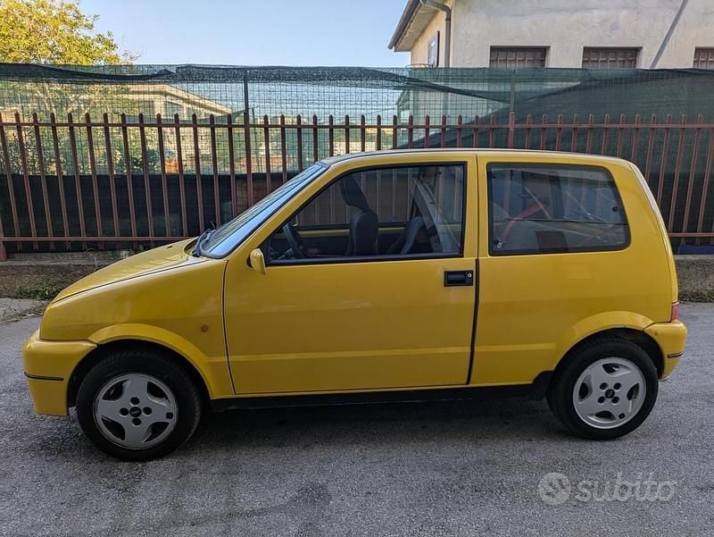 Usata Fiat Cinquecento 54 CV (39 kW) 1995 Giallo Utilitaria