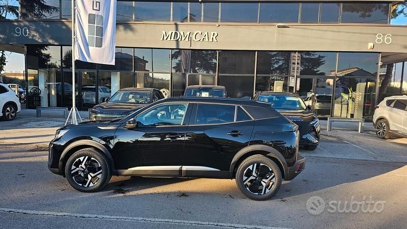 Nuova Peugeot 2008 Allure 100 CV (73 kW) 2025 Grigio SUV