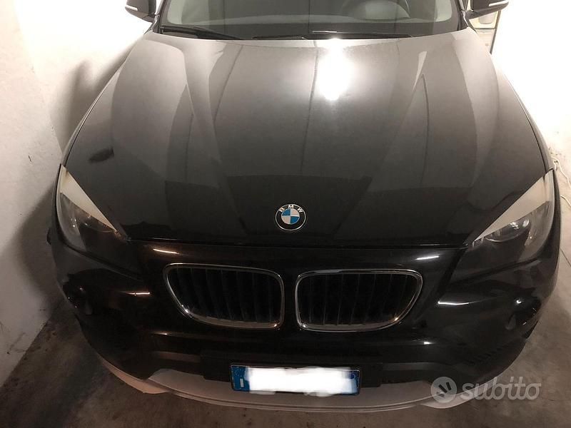 Usata BMW X1 143 CV (105 kW) 2015 Nero SUV