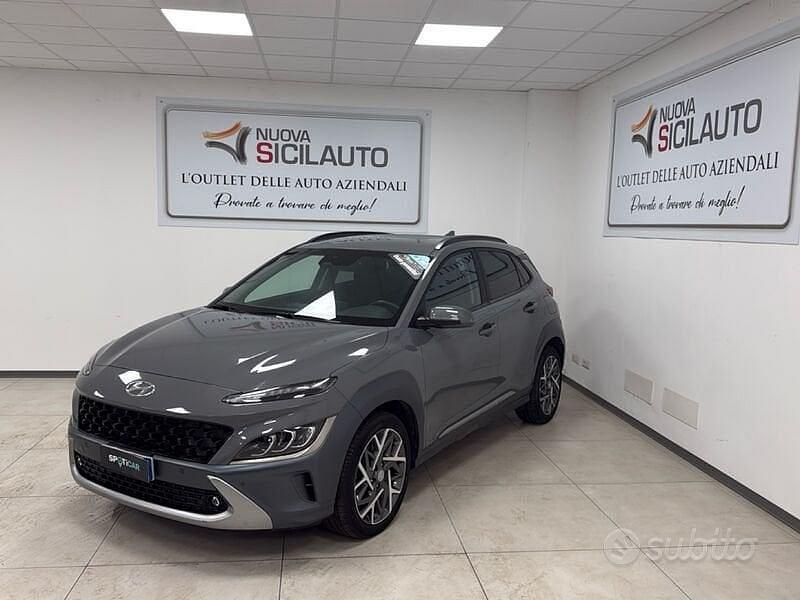 Usata Hyundai Kona 141 CV (103 kW) 2022 Grigio SUV