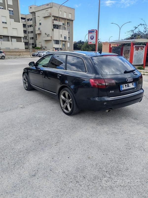 Usata Audi A6 170 CV (125 kW) 2011 Nero Station wagon