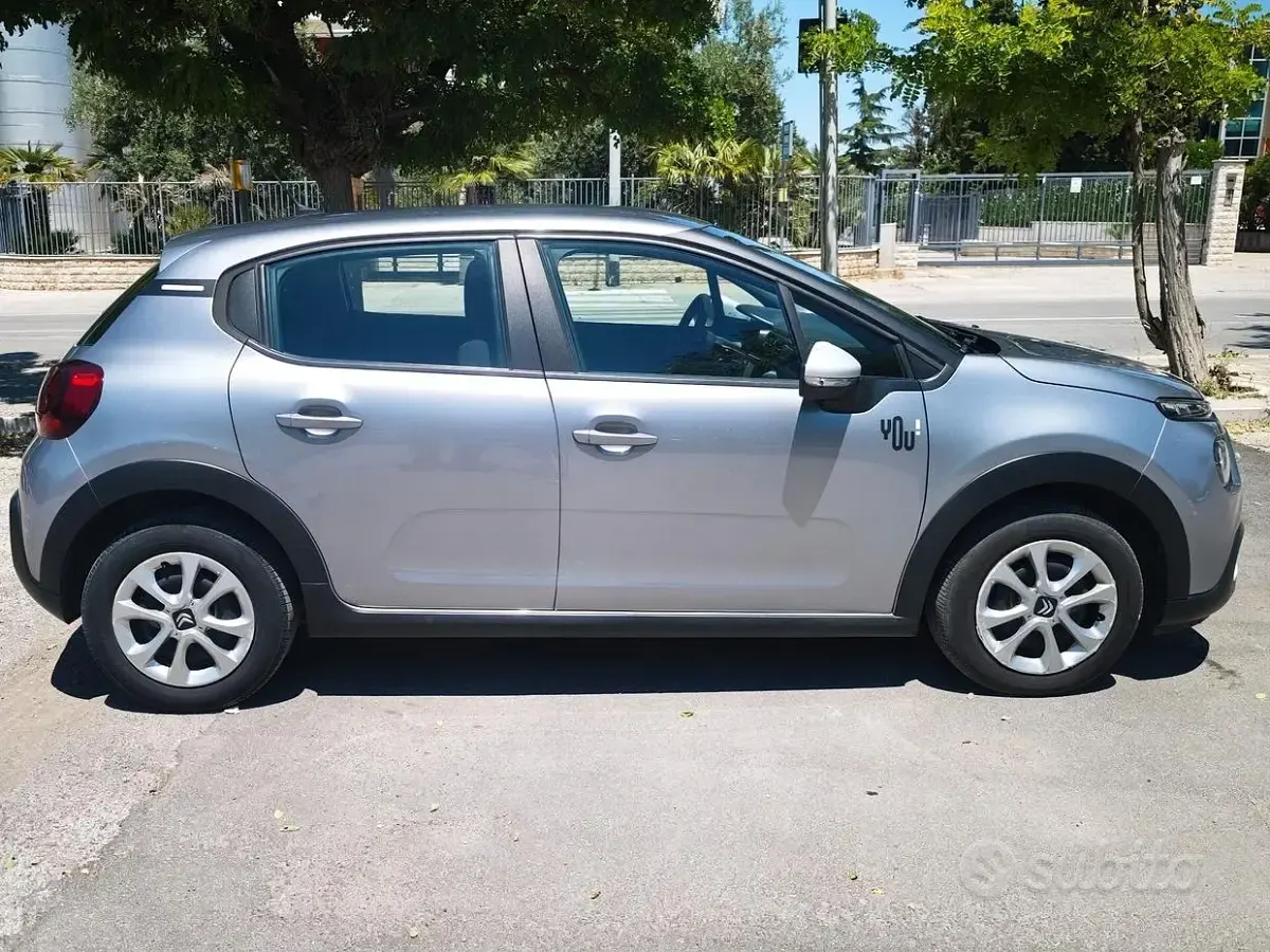 Usata Citroën C3 PureTech 83 CV (61 kW) 2023 Grigio Utilitaria