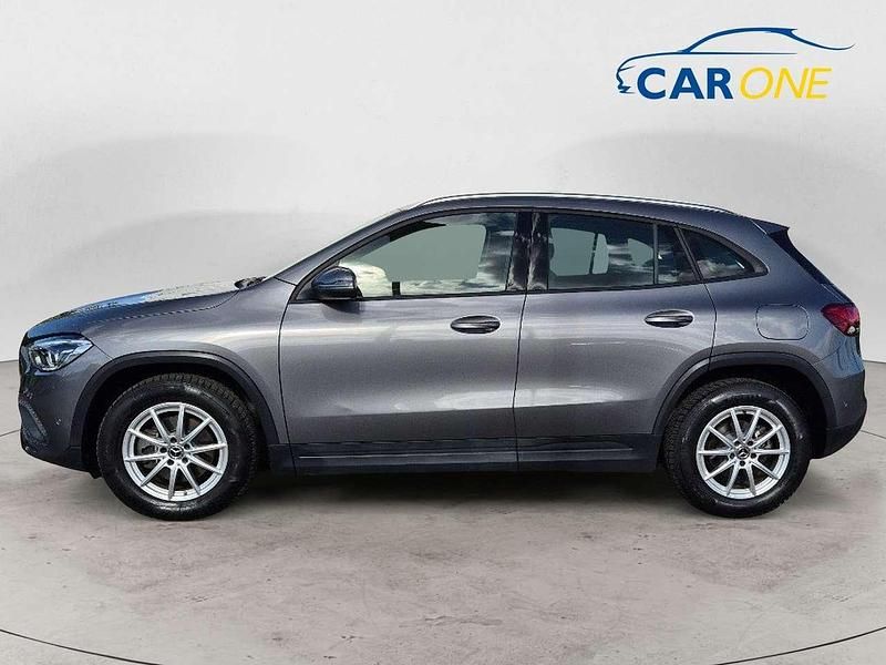 Usata Mercedes GLA200 Business 150 CV (110 kW) 2020 Other SUV