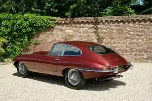 Usata Jaguar E-Type 269 CV (197 kW) 1964 Rosso Coupé