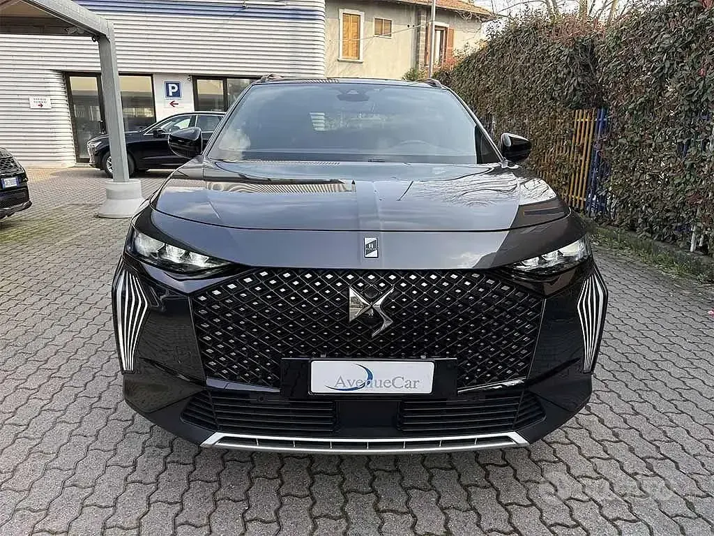 Usata DS Automobiles DS7 Crossback 131 CV (96 kW) 2025 Grigio / metallizzato SUV