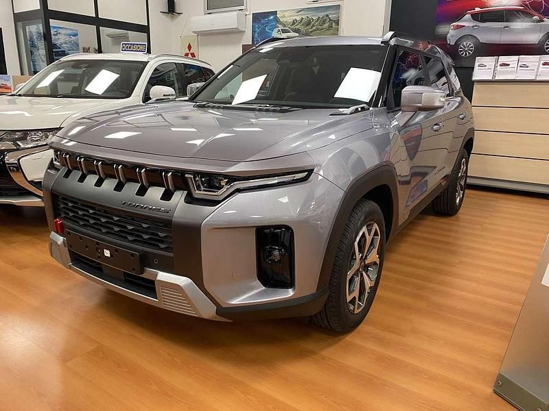 Nuova Ssangyong (KGM) Torres 163 CV (119 kW) 2025 Argento SUV
