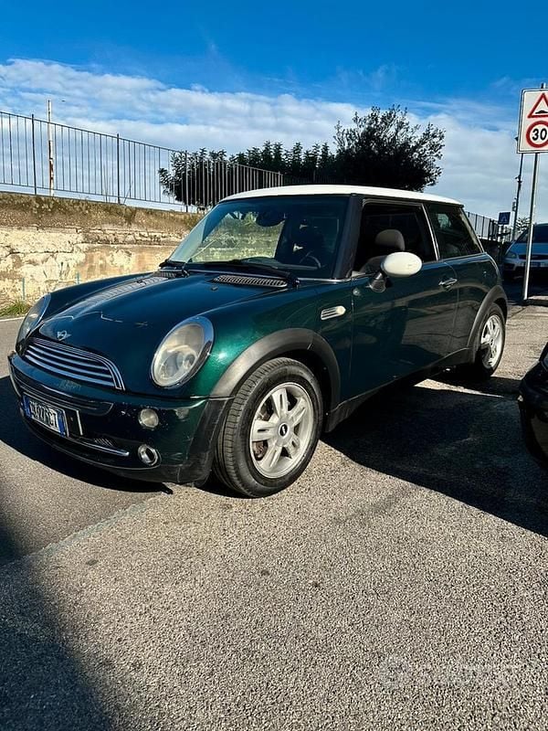 Verde Usata 2005 Mini ONE Due volumi | 3600 € (Buon prezzo) - Immagine 1/4