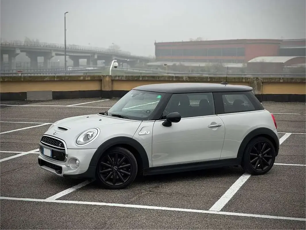 Usata Mini Cooper S Hype 192 CV (141 kW) 2018 Utilitaria