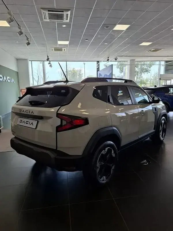 Nuova Dacia Duster 122 CV (89 kW) 2026 Bianco