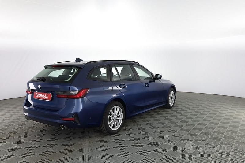 Usata BMW 318 Advantage 150 CV (110 kW) 2020 Blu Station wagon