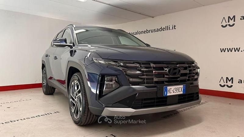 Nuova Hyundai Tucson 181 CV (133 kW) 2026 Sailing blue pearl micalizzato SUV
