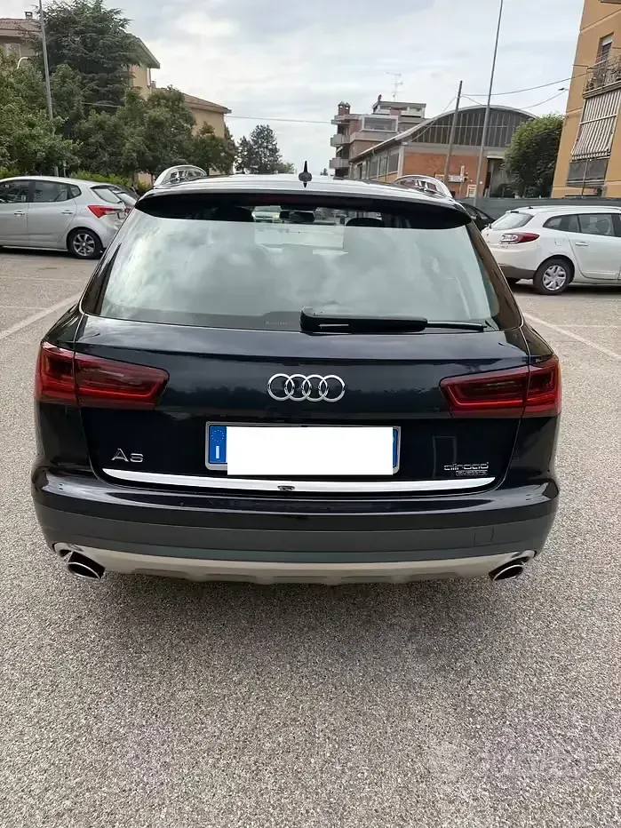 Usata Audi A6 Allroad 272 CV (200 kW) 2016 Nero Station wagon