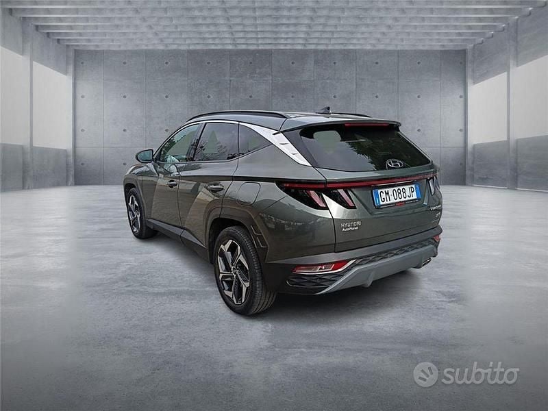 Usata Hyundai Tucson 179 CV (131 kW) 2023 Grigio SUV