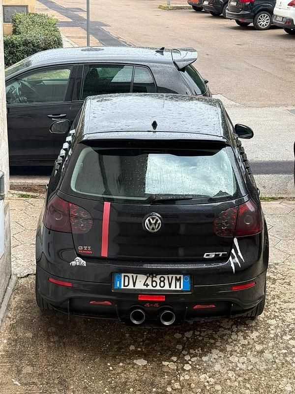 Usata VW Golf VI 122 CV (89 kW) 2009 Nero Utilitaria