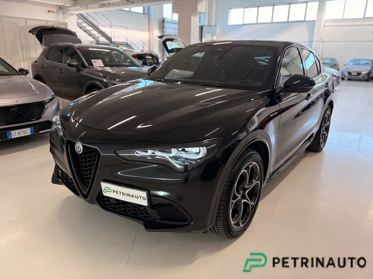 Usata Alfa Romeo Stelvio 209 CV (153 kW) 2025 SUV