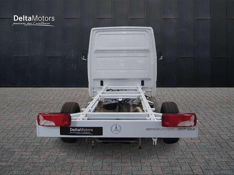 Nuova Mercedes Sprinter 2026 Bianco artico Furgone