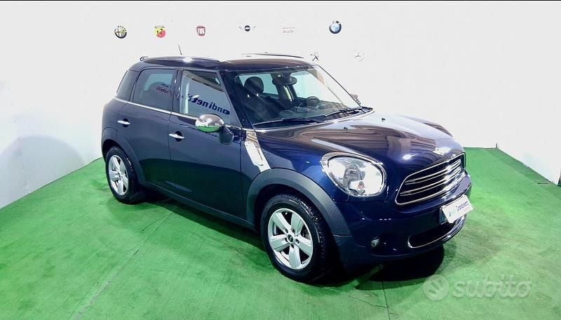 Usata Mini One D 108 CV (79 kW) 2016 Blu Utilitaria