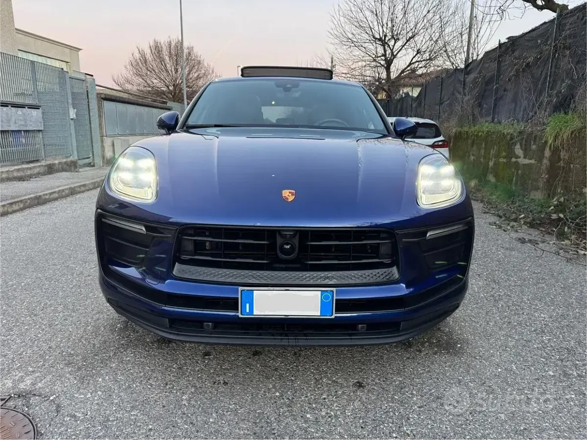 Usata Porsche Macan 265 CV (194 kW) 2022 Blu SUV