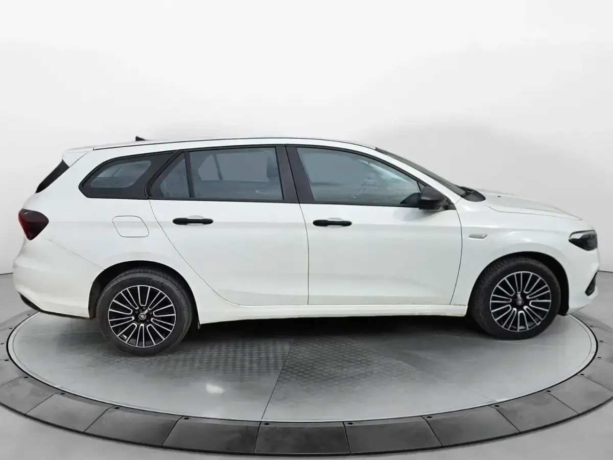Usata Fiat Tipo 100 CV (73 kW) 2023 Bianco Station wagon