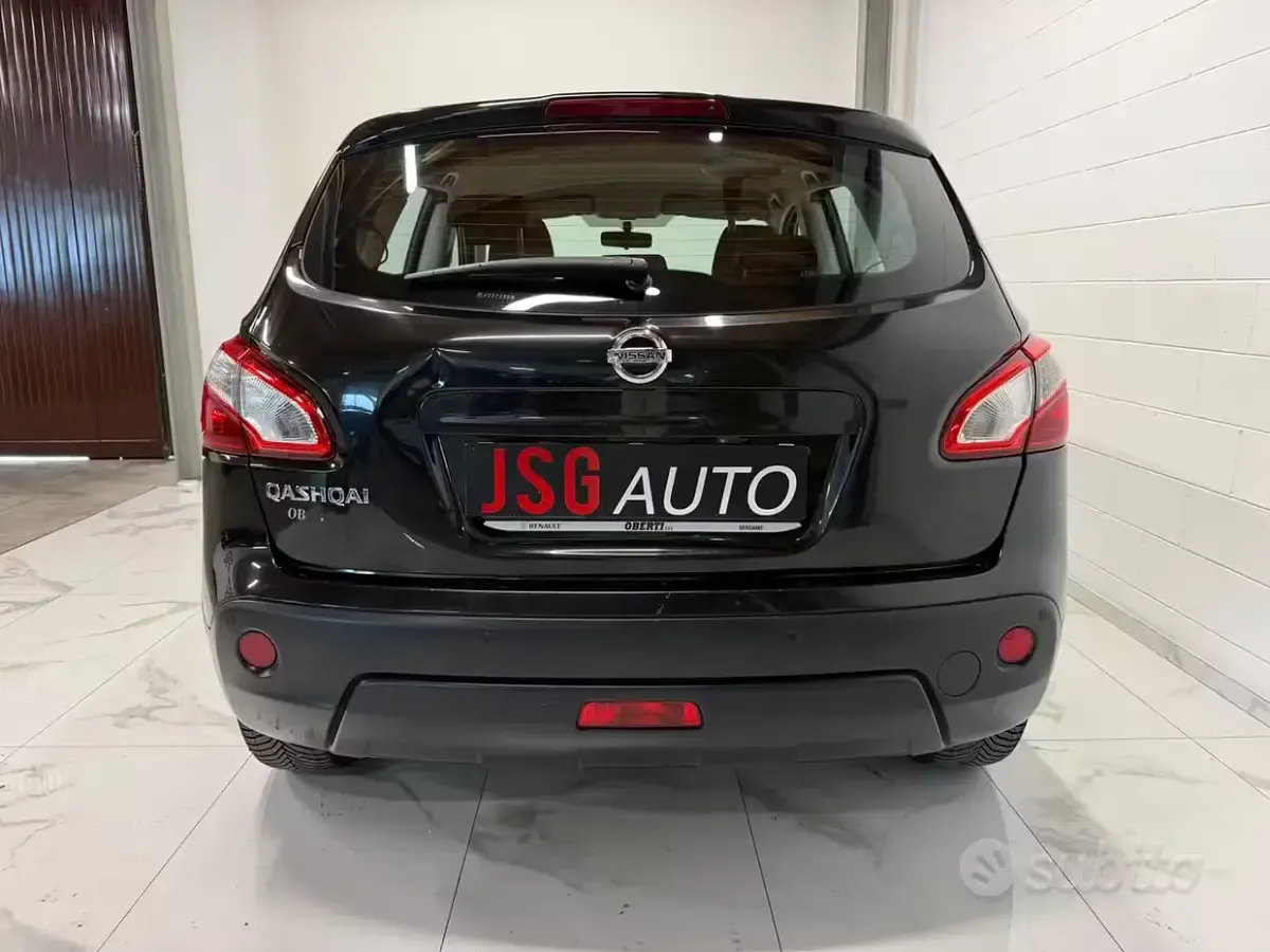 Usata Nissan Qashqai Acenta 117 CV (86 kW) 2013 Nero SUV