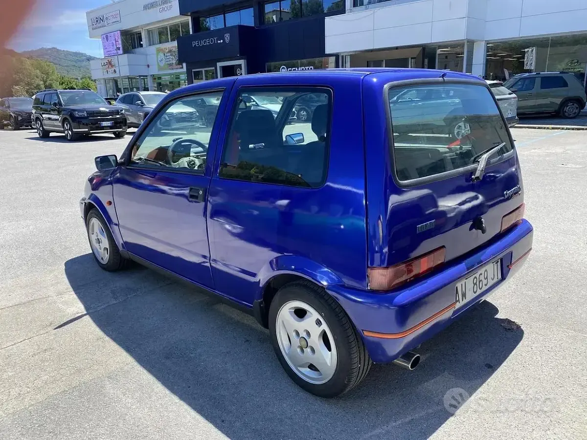 Usata Fiat 500 54 CV (39 kW) 1998 Bluazzurro Utilitaria