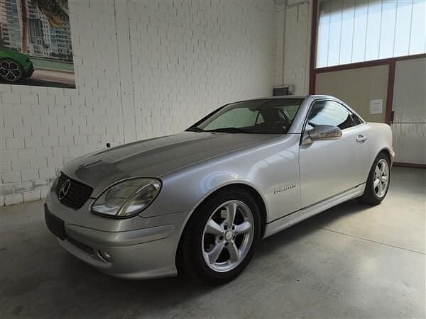 Usata Mercedes SLK200 163 CV (119 kW) 2004 Argento Cabrio