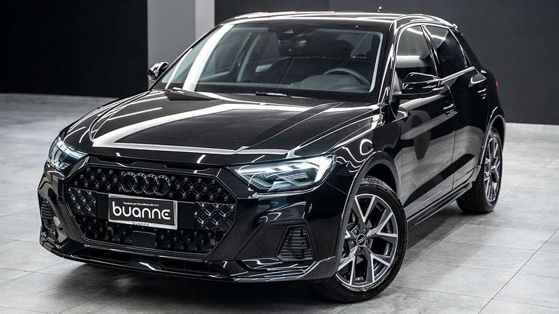 Usata Audi A1 Ambiente 116 CV (85 kW) 2025 Nero mito metall perlato SUV