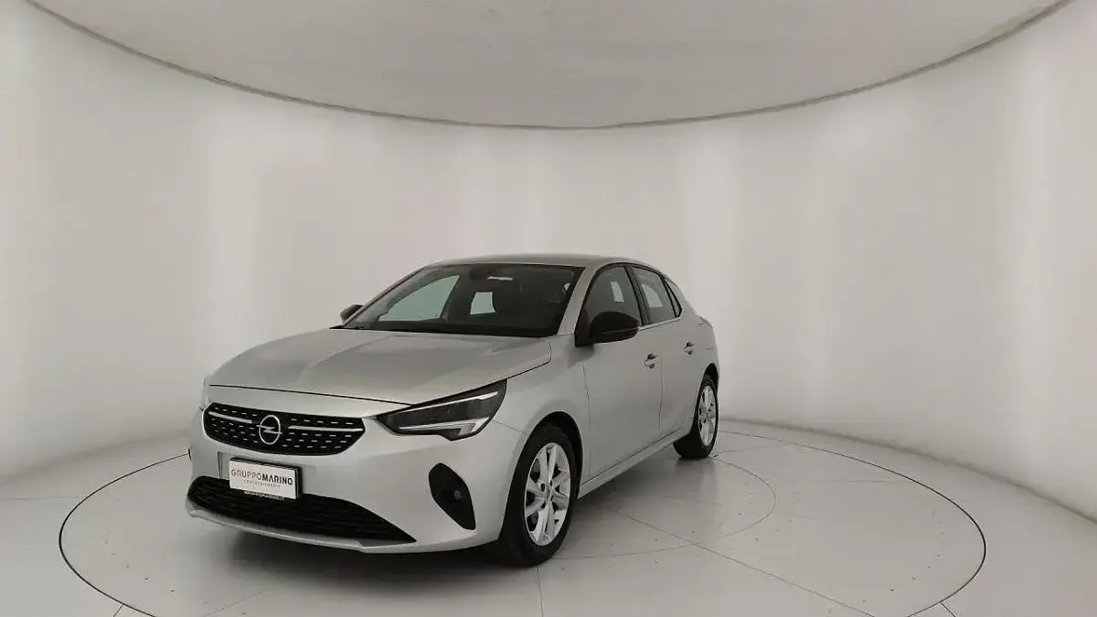 Usata Opel Corsa Elegance 101 CV (74 kW) 2023 Utilitaria