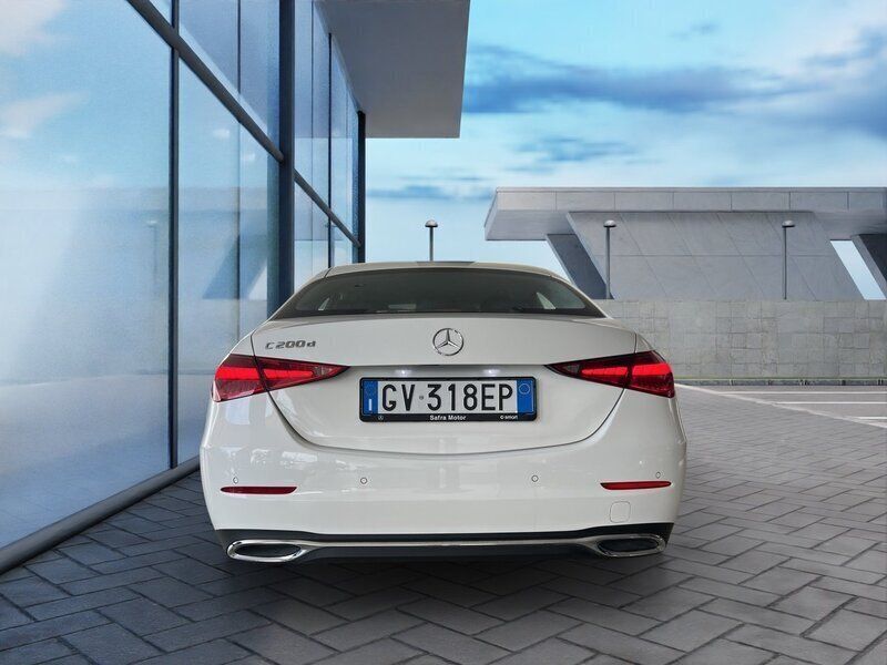 Usata Mercedes C200 Advanced 163 CV (119 kW) 2024 Bianco polare Berlina