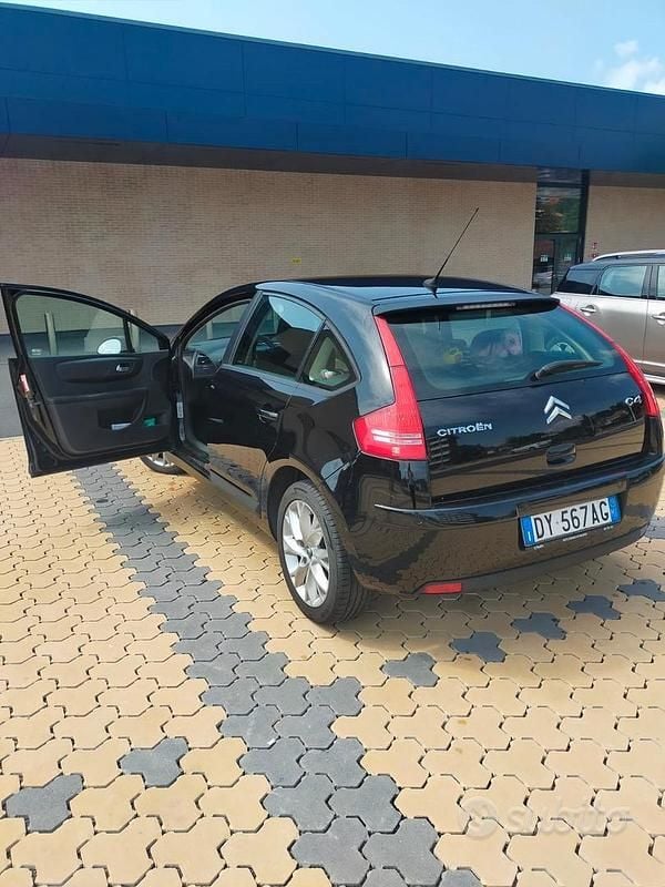Usata Citroën C4 90 CV (66 kW) 2009 Berlina