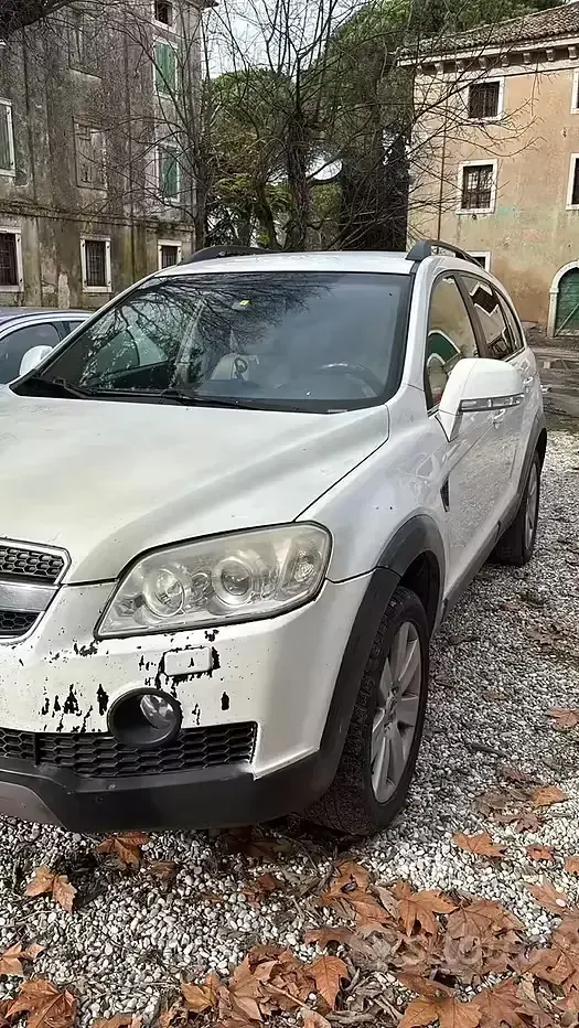 Usata Chevrolet Captiva 150 CV (110 kW) 2009 Bianco SUV