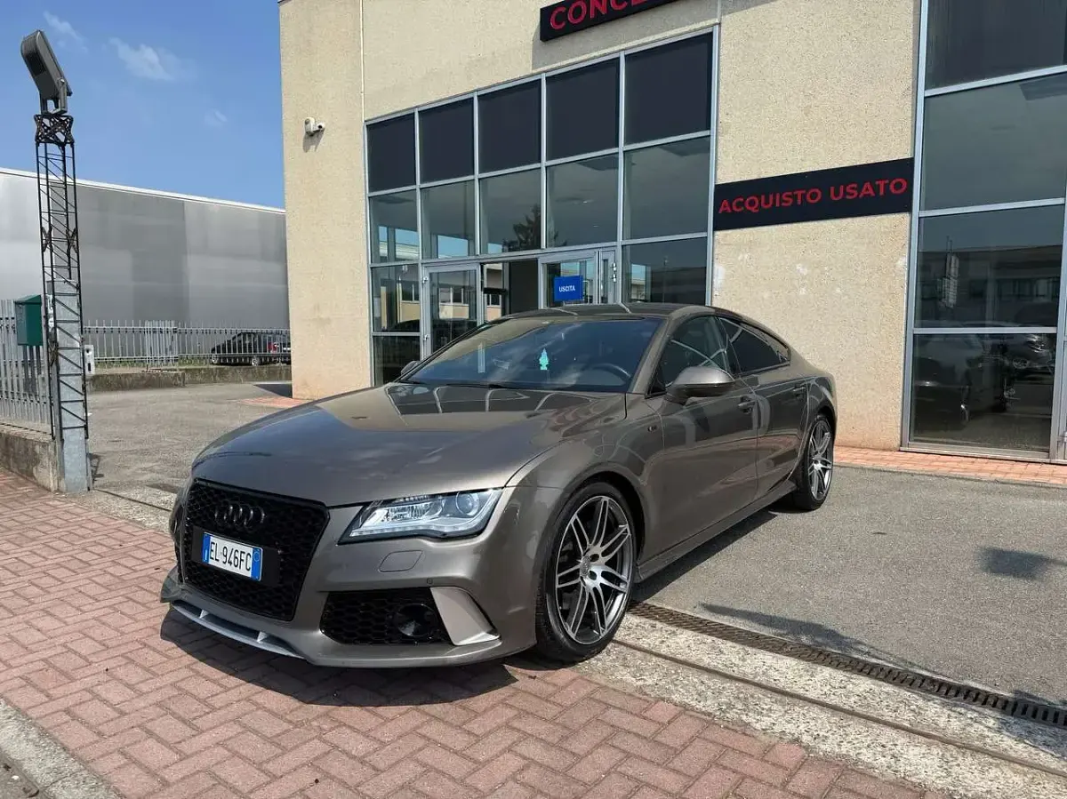 Usata Audi A7 Sportback 245 CV (180 kW) 2011 Grigio Utilitaria